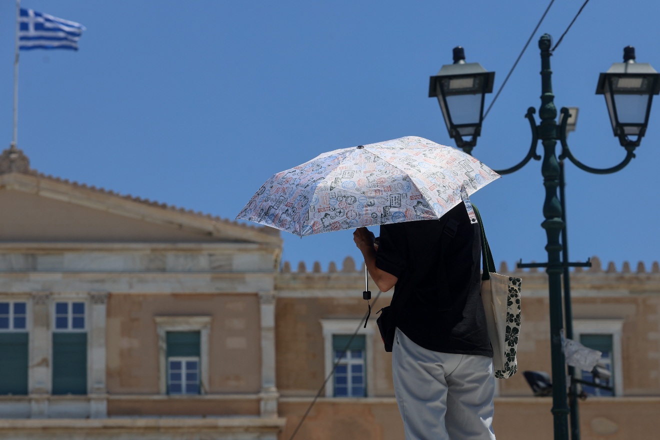 Καιρός: Μέχρι και 34 βαθμούς η θερμοκρασία – Ο Κλέαρχος Μαρουσάκης προειδοποιεί