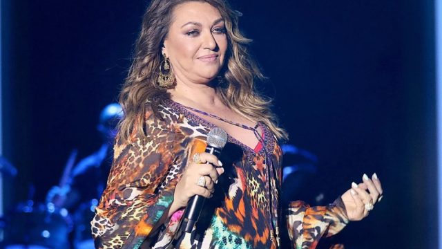 «Ασπίδα» Καίτης Γάρμπη στην Κωνσταντοπούλου: «Αποτελείωσε» τον Κυριαζίδη με συνοπτικές διαδικασίες