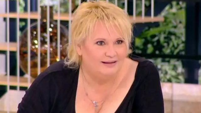 Πήρε σαφή θέση η Καίτη Φίνου: Στο πλευρό της Αντελίνας Βαρθακούρη – Ξέσπασε με 13 λέξεις