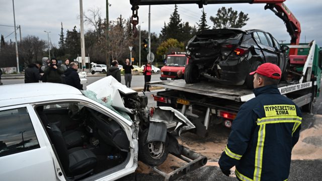 «Έτρεχαν και δεν φορούσαν ζώνη» – Έτσι οδηγήθηκε στον θάνατο η οικογένεια που ενεπλάκη στο τροχαίο στην Κατεχάκη