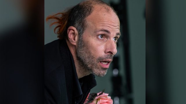 Χριστόφορος Κατσιδιώτης: Το «μήλο της έριδος» πίσω από τον βανδαλισμό έργων στην Πινακοθήκη