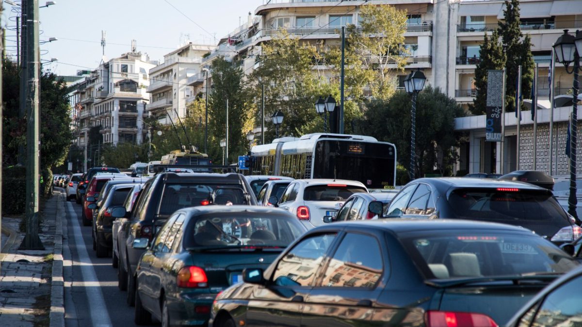 Live κίνηση 14/3: Κυκλοφοριακή συμφόρηση σε Κηφισό και κέντρο – Καθυστερήσεις 20 λεπτών στην Αττική Οδό
