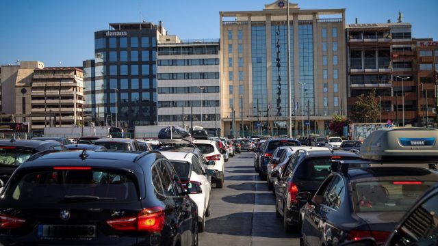 Live κίνηση 5/3: Μποτιλιάρισμα σε Κηφισό, Κηφισίας, Μεσογείων, Αττικη Οδό και κέντρο Αθήνας