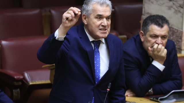 Ο Κυριάκος Μητσοτάκης διαγράφει τον βουλευτή Δημήτρη Κυριαζίδη μετά από το χυδαίο σχόλιο στη Ζωή Κωνσταντοπούλου