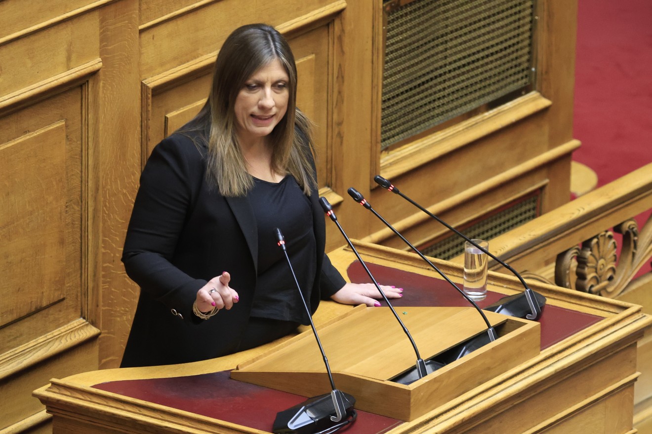 Τραγωδία στα Τέμπη: «Πόλεμος» στη Βουλή – Πολύ «βαριές» εκφράσεις στην πρόταση δυσπιστίας