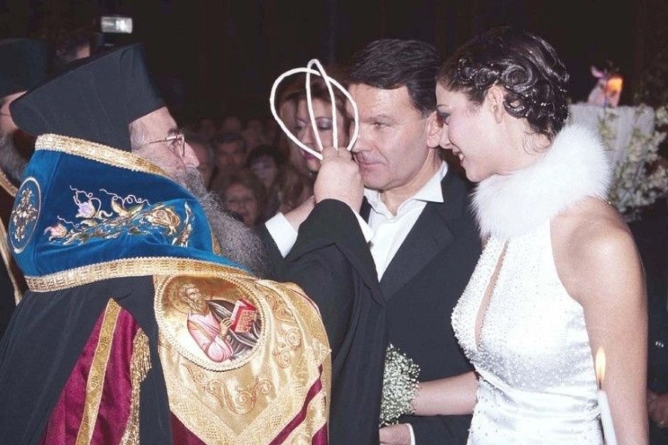 Αλέξης Κούγιας – Εύη Βατίδου: Ο γάμος που άφησε εποχή και ο «τσακωμός» τους στην εκκλησία