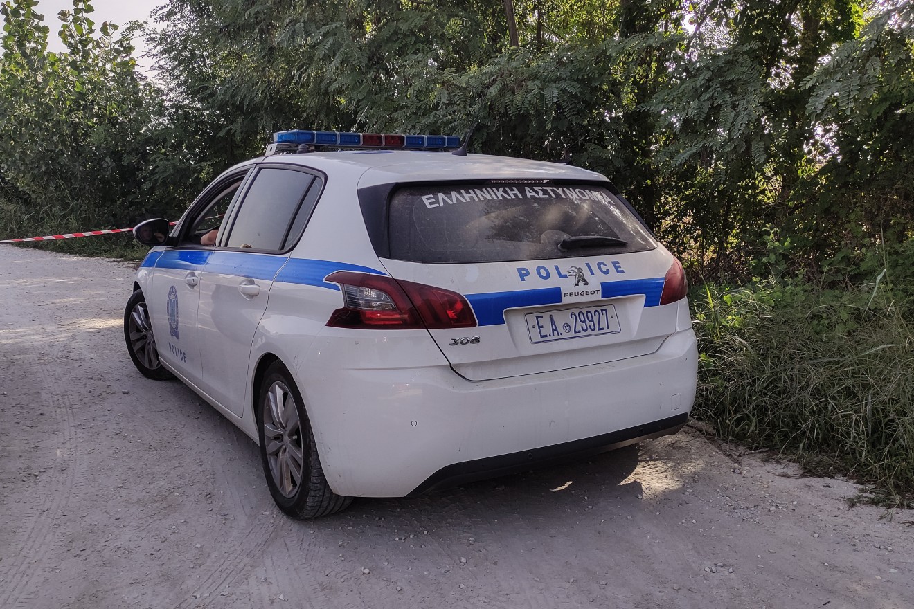 Φρίκη στην Κρήτη: 26χρονος εγγονός χτύπησε με πέτρα τον 78χρονο παππού του και τον έστειλε στη ΜΕΘ!