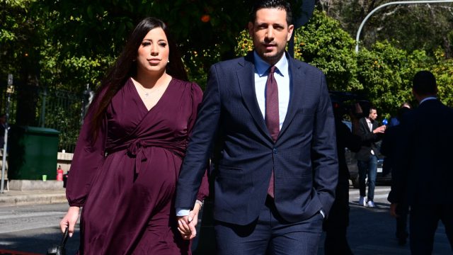 Επιβεβαίωση Athensmagazine.gr: Με φουσκωμένη κοιλίτσα η έγκυος σύζυγος του Κωνσταντίνου Κυρανάκη, Ελένη Αθερινού
