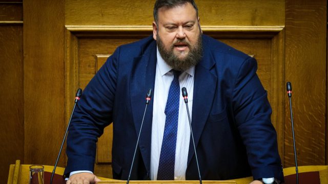 Απίθανη δήλωση βουλευτή της ΝΔ για τα Τέμπη: «Δεν ήταν μπάζωμα, αλλά… εξυγίανση του χώρου»