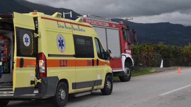 Λάρισα: Διασωληνώθηκε το 3χρονο αγοράκι που παρασύρθηκε από Ι.Χ – Πώς είναι η κατάστασή του