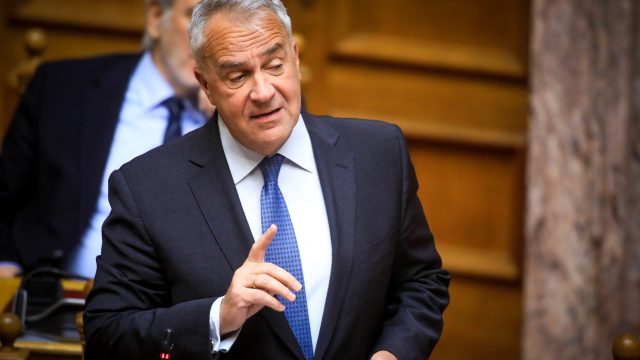 Βορίδης μετά την απόρριψη της πρότασης δυσπιστίας: «Επειδή έγινε μια διαδήλωση την επόμενη μέρα θα κάνουμε εκλογές;»