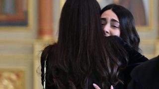 Κηδεία Αλέξη Κούγια – Ραγίζει καρδιές η κόρη του: «Ήσουν ο πρώτος άνθρωπος που με αγάπησε τόσο πολύ»
