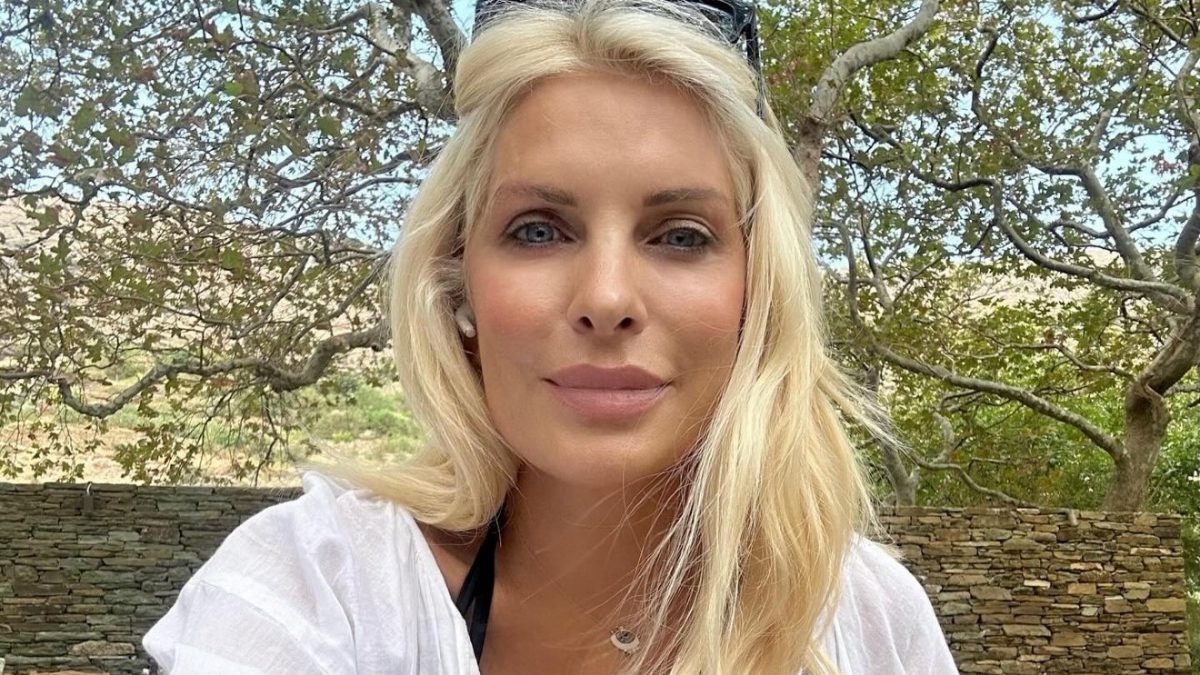 Τι έχει πάθει η Ελένη Μενεγάκη; Ο λόγος που γύρισε την πλάτη σε όλα