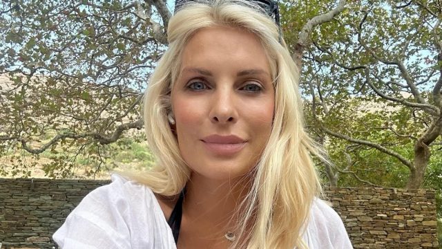 Τι έχει πάθει η Ελένη Μενεγάκη; Ο λόγος που γύρισε την πλάτη σε όλα