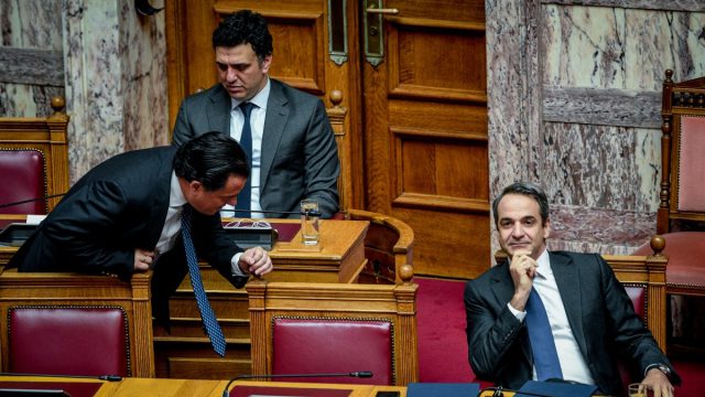 «Γκάζια» Μητσοτάκη σε Γεωργιάδη και Κικίλια: Τα… καθόλου ψύχραιμα τηλεφωνήματά του μετά τις «φωνές» για τα Σώματα Ασφαλείας