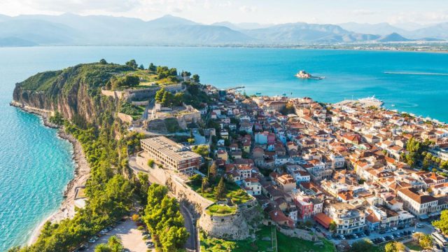 Ναύπλιο: Η αγαπημένη εξόρμηση των Αθηναίων – 10 κορυφαία αξιοθέατα της πόλης
