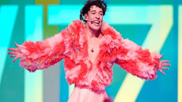 Nemo: Ακυρώθηκε η συναυλία του non binary καλλιτέχνη στην Αθήνα