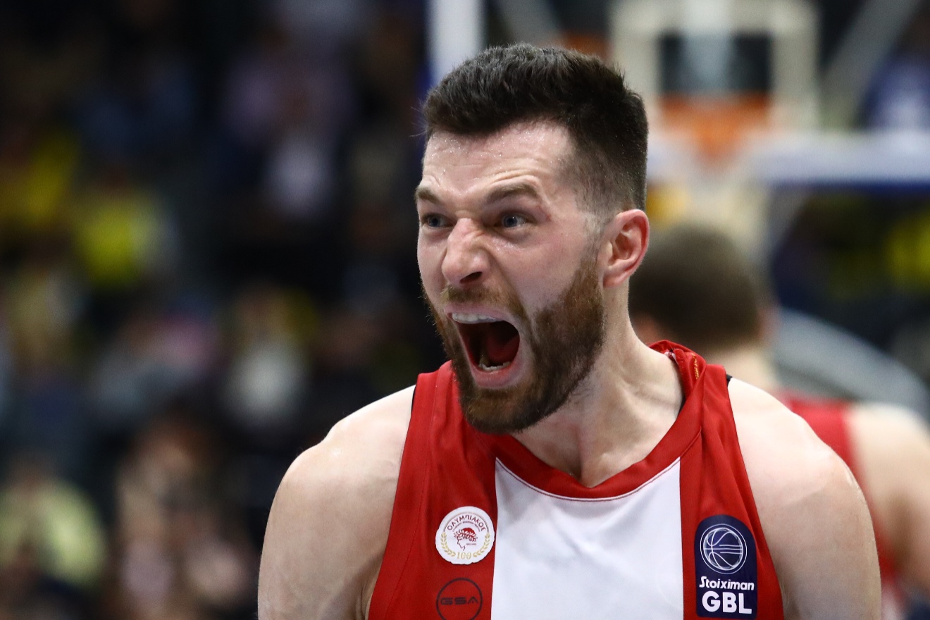 Μαρούσι – Ολυμπιακός 88-104: «Περίπατος» για τους Πειραιώτες με «καυτό» Πίτερς