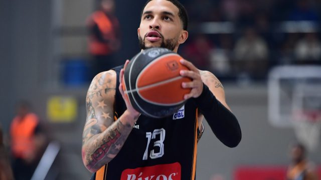 Basket League: Πανιώνιος – Προμηθέας 93-101: Γουόκερ και Λούντζης υπέγραψαν την πρόκριση – Τι έκαναν Περιστέρι – Κολοσσός