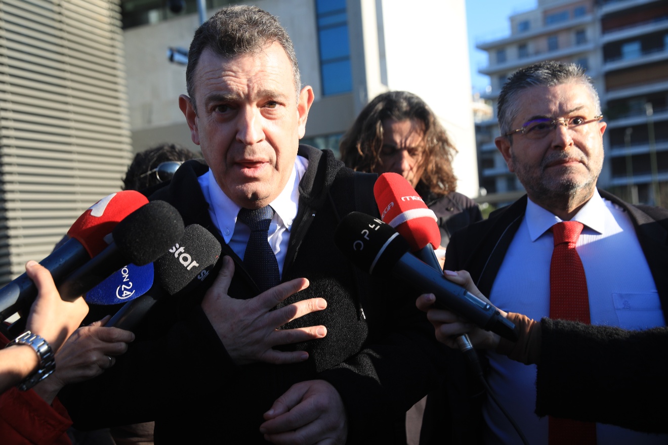 Περικοπή του 50% της βουλευτικής αποζημίωσης στον Νίκο Παπαδόπουλο για τον βανδαλισμό στην Πινακοθήκη
