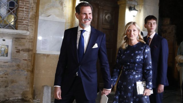 «Υποδέχομαι τον Πρίγκιπα Παύλο»: Σάλος με προσφώνηση για τον Ντε Γκρες σε εκδήλωση