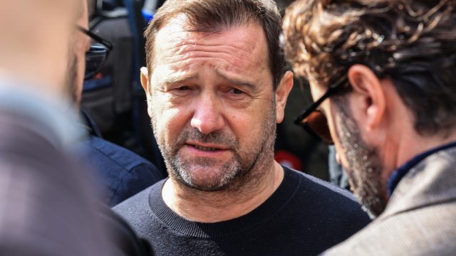 Νίκος Πλακιάς: Ξέσπασε κατά του Ανδρέα Αλικανιώτη – «Δεν έσωσε κανέναν, έσβηνε κεράκια στην τούρτα με το βαγόνι των παιδιών μου»