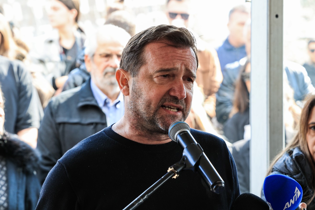 Οργισμένος ο Νίκος Πλακιάς εναντίον Τριαντόπουλου: «Αν είσαι καθαρός και αθώος έλα στο ακροατήριο»