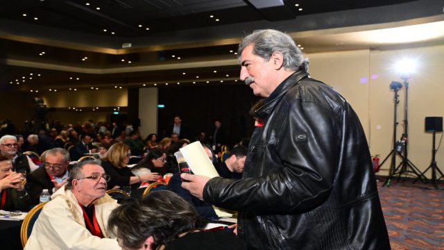 Επεισόδιο Πολάκη – Τεμπονέρα στην Κεντρική Επιτροπή του ΣΥΡΙΖΑ – «Δείχνεις κατωτερότητα»
