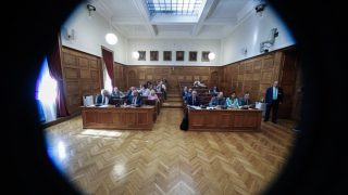 Υπόθεση υποκλοπών: Ξεκίνησε… για να διακοπεί η δίκη για το Predator