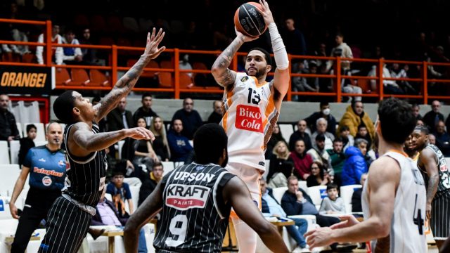 Προμηθέας – ΠΑΟΚ 87-76: Νίκησαν οι Πατρινοί, αλλά κράτησε την διαφορά ο «δικέφαλος»