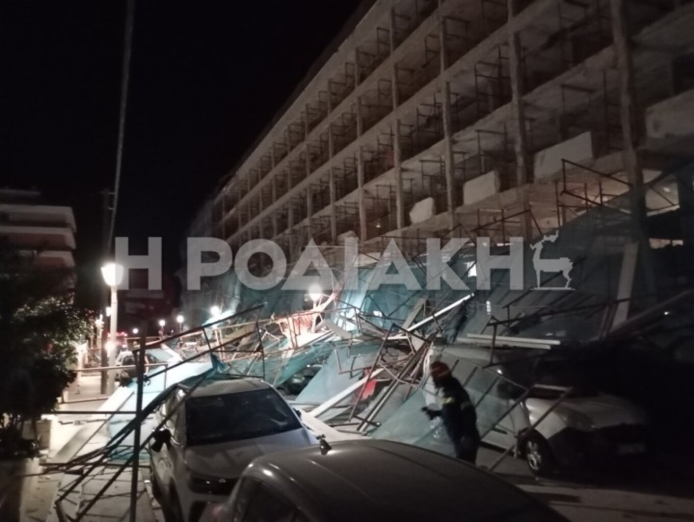Κατέρρεσε σκαλωσιά
