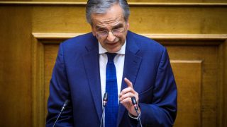 Σαμαράς για Τέμπη: «Η κυβέρνηση προσπάθησε από την αρχή να αποσιωπήσει την ύπαρξη του παράνομου φορτίου»