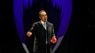 Ο Νότης Σφακιανάκης ρίχνει οριστικά τη «βόμβα»: Επιστρέφει με νέο τραγούδι σε μεγάλο μαγαζί της Αθήνας!