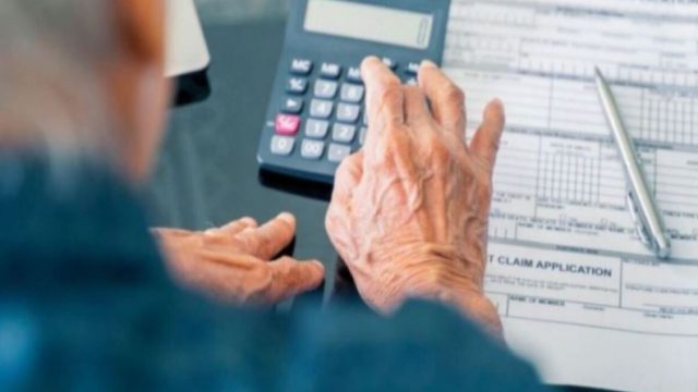 Δημογραφικό: Οικονομικό αποθεματικό 17 δισ. ευρώ για την καταβολή των συντάξεων