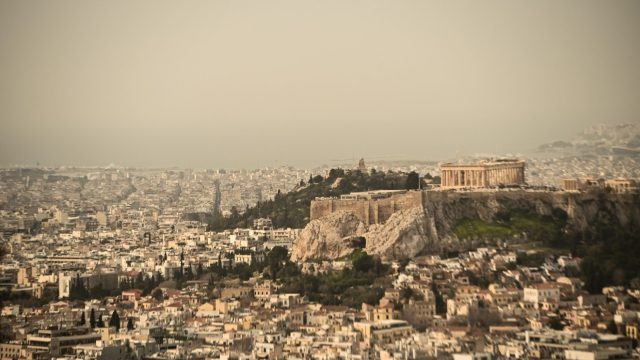 Αφρικανική σκόνη: Ποιοι κινδυνεύουν από το αποπνικτικό φαινόμενο – Οι τρόποι που μπορούμε να προφυλαχθούμε