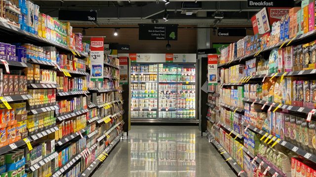 Οι διαιτολόγοι ξέρουν: 10 βασικά τρόφιμα που πρέπει να αγοράσετε από ένα σούπερ μάρκετ