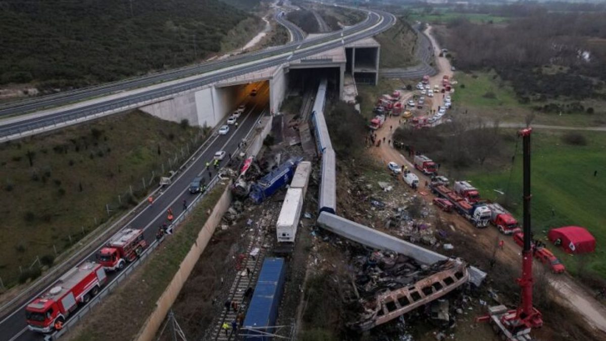 Νέες αποκαλύψεις για τα Τέμπη: Κλιμάκιο της ΔΑΕΕ είχε βρεθεί στο σημείο 2 μέρες μετά τη σύγκρουση – Τους είχαν διώξει κακήν κακώς