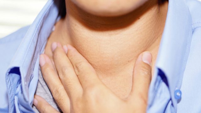 10 προειδοποιητικά σημάδια ότι ο θυρεοειδής σας μπορεί να μην λειτουργεί σωστά – Γιατί οι γυναίκες είναι πιο ευάλωτες