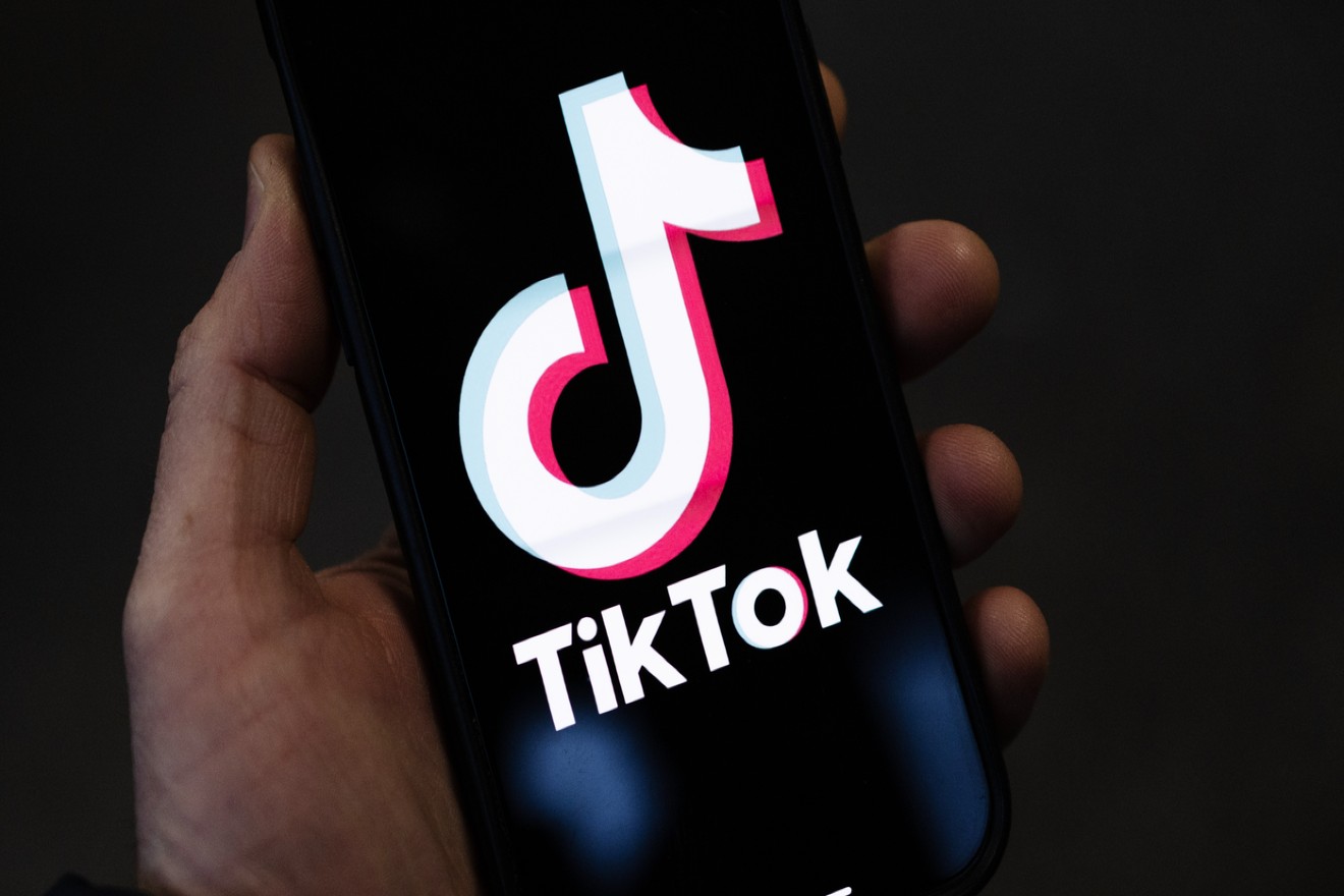 Η Αλβανία «τελειώνει» το TikTok: Η ανησυχία για τη βία ανηλίκων και η απόφαση του Έντι Ράμα μετά τον θάνατο 14χρονου