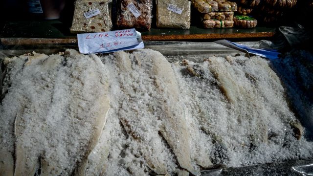 «Χρυσός» ο μπακαλιάρος: Πόσο θα κοστίσει το γεύμα της 25ης Μαρτίου
