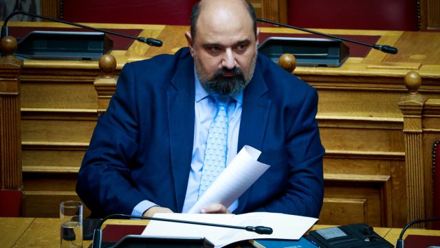 Προανακριτική Επιτροπή: Στις 28 Μαρτίου η κλήτευση του Χρήστου Τριαντόπουλου για εξηγήσεις