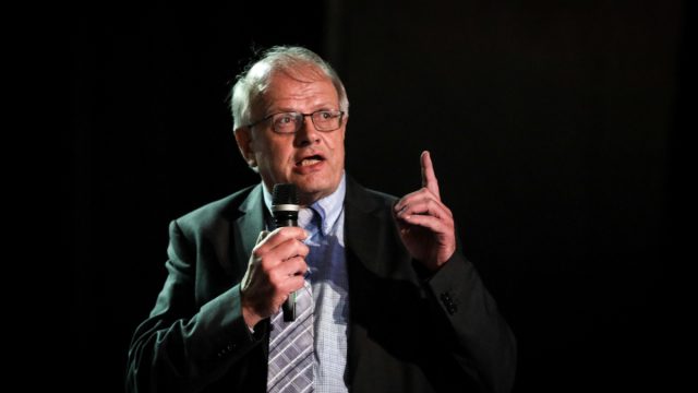 Άκης Τσελέντης: Πήρε θέση για τον φονικό σεισμό στη Μιανμάρ – «Και η Ελλάδα κινδυνεύει»