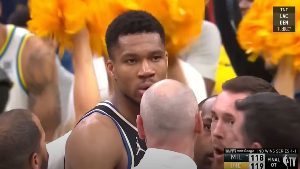NBA: Σε διακοπές από τώρα ο Γιάννης Αντετοκούνμπο – Αποκλείστηκαν οι Μπακς με επική αυτοκτονία