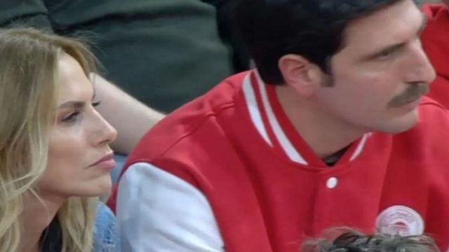 Δεν κρύβονται πια: Ντορέττα Παπαδημητρίου και Γιώργος Γεροντιδάκης πήγαν μαζί στο γήπεδο! (photo)