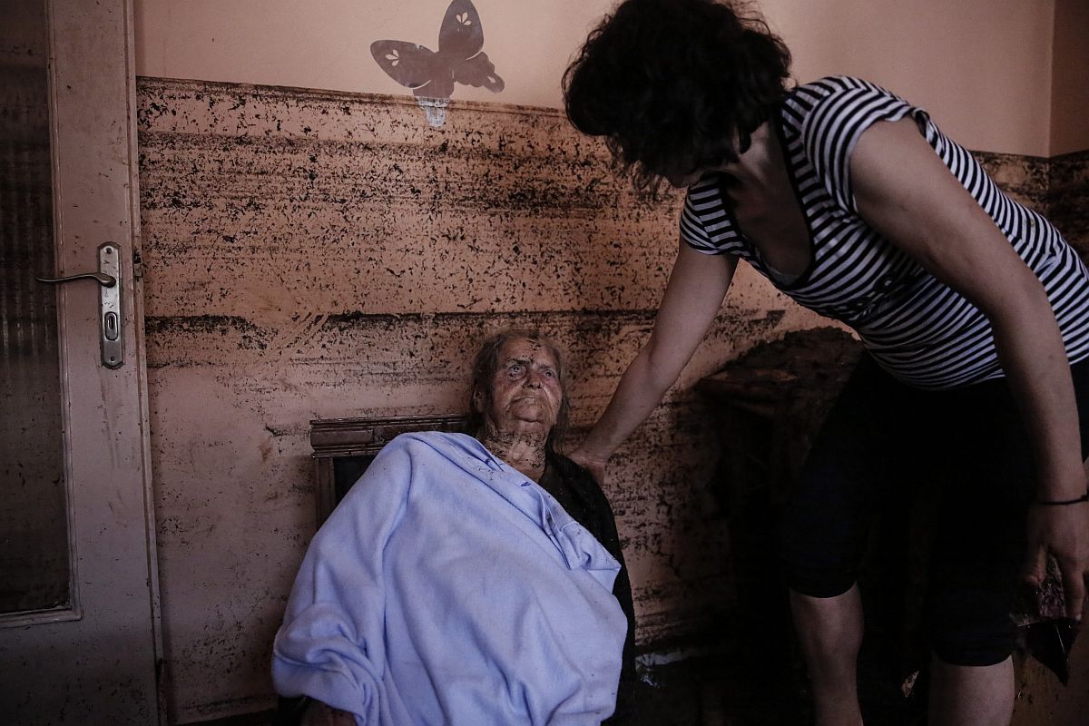 Μανδρα