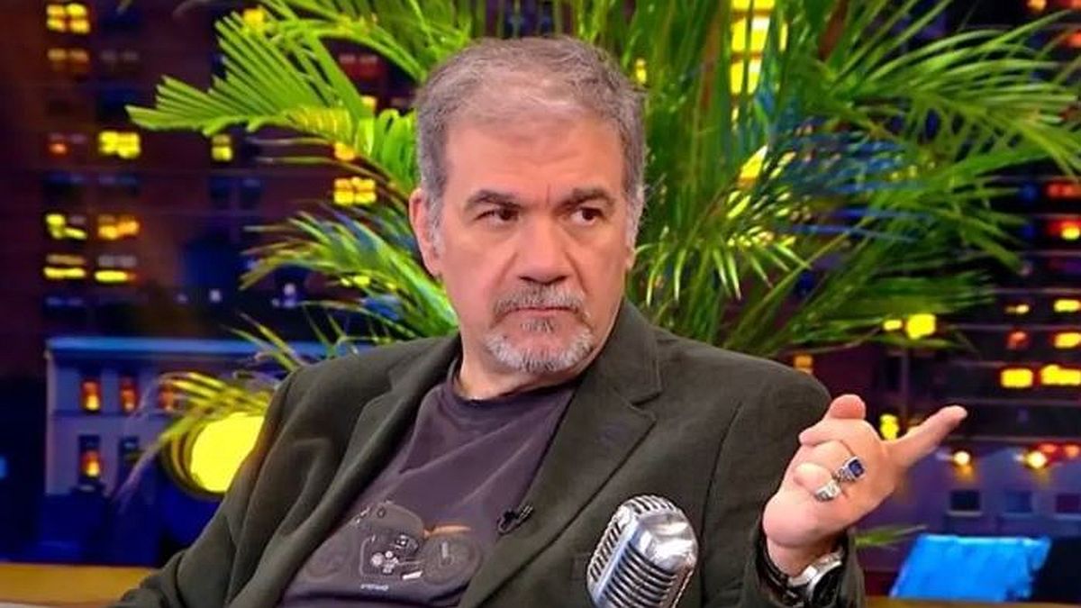 Δημήτρης Σταρόβας: Έδωσε στον Αρναούτογλου τα παλιά του ρούχα – «Έτρωγα με σύριγγα και ορό»