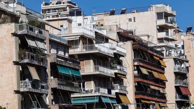 «Τσίμπησε» τους παράνομους των AirBnb η ΑΑΔΕ: Πώς αντιλήφθηκαν τα κόλπα τους κι έφεραν σχεδόν 9 εκατ. ευρώ μέσω ελέγχων