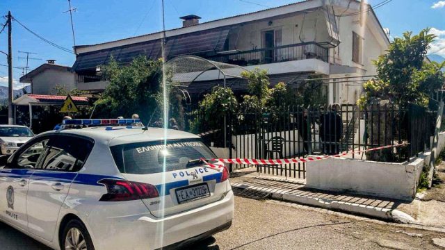Αίγιο: «Σκότωσα εγώ κάποιον; Τι λέτε;» – Σε κατάσταση αμόκ ο δράστης