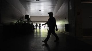 Πρωτοφανές μπλακ άουτ σε Ισπανία, Πορτογαλία και Γαλλία: «Χάος παντού» – Ακινητοποιημένα μετρό και απόλυτο σκοτάδι
