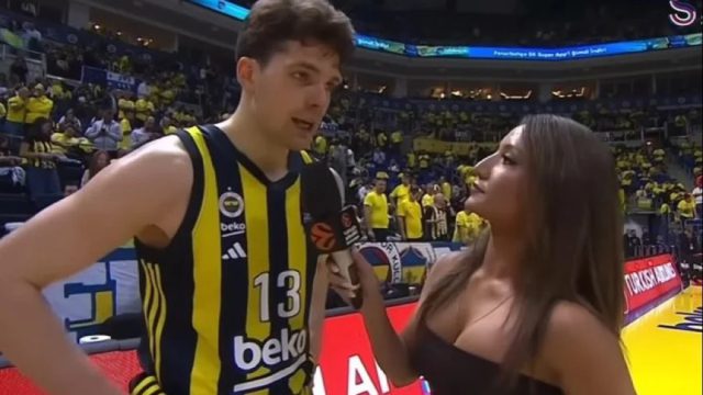 Εντυπωσιακή η Τουρκάλα Δώρα Παντέλη (ΦΩΤΟ)